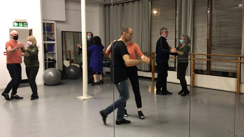 Improver Salsa class - counts